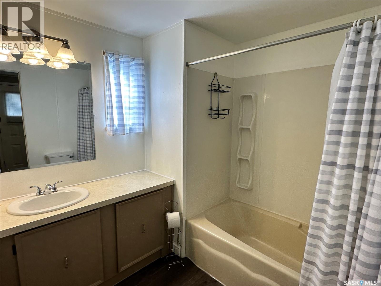 52 219 Grant Street, Saskatoon, Saskatchewan  S7N 2A5 - Photo 42 - SK033702