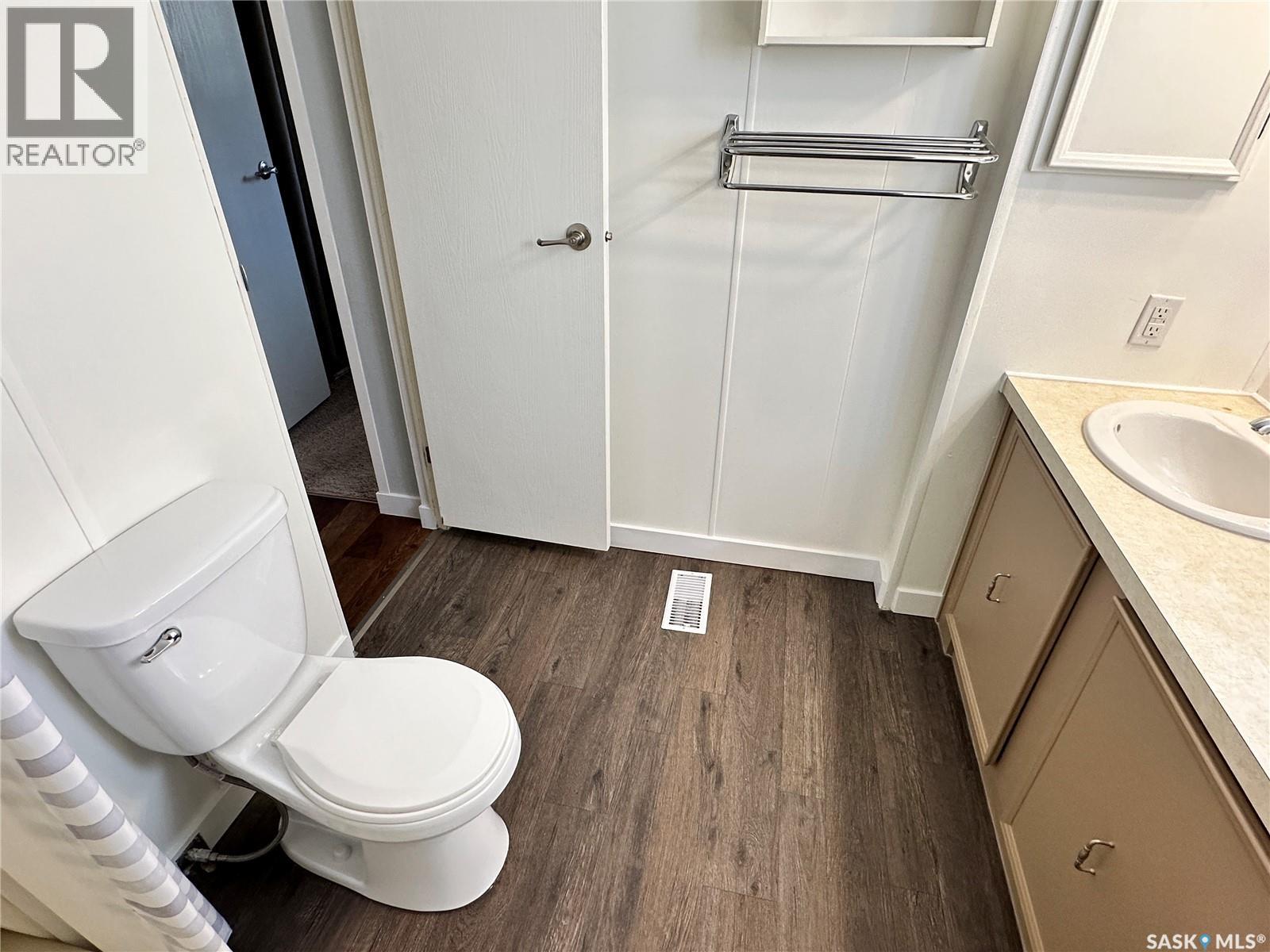 52 219 Grant Street, Saskatoon, Saskatchewan  S7N 2A5 - Photo 40 - SK033702