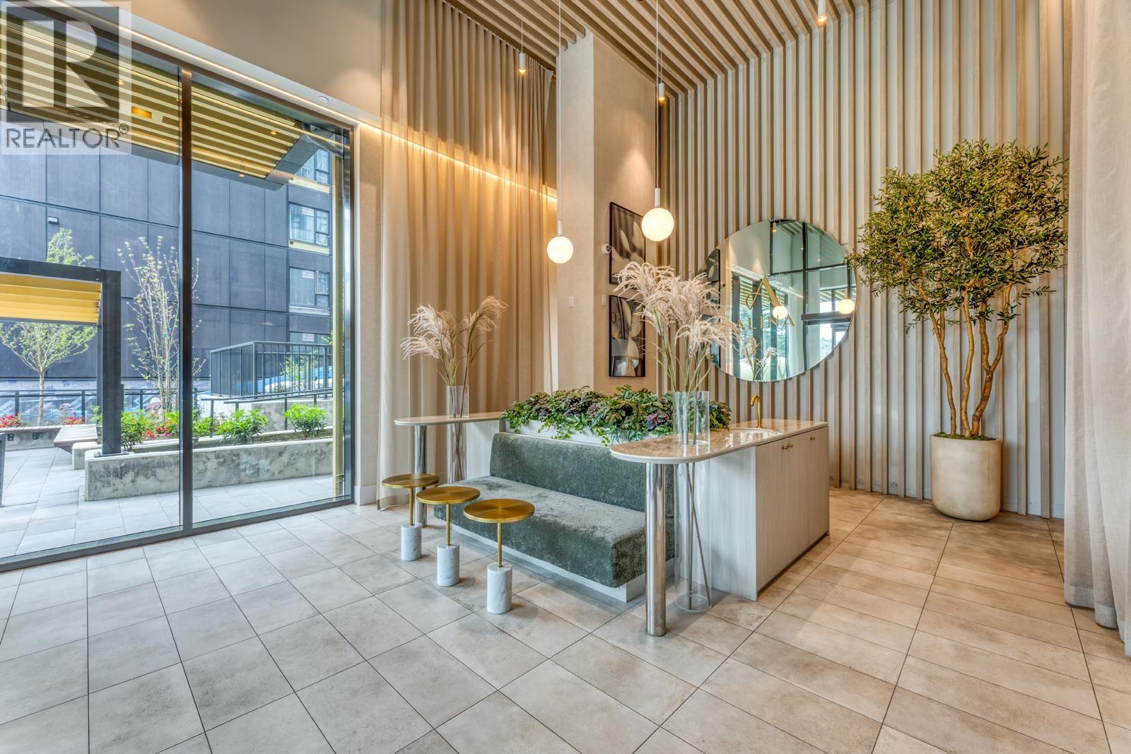 1406 626 Claremont Street, Coquitlam, British Columbia  V3J 0T1 - Photo 2 - R3114745