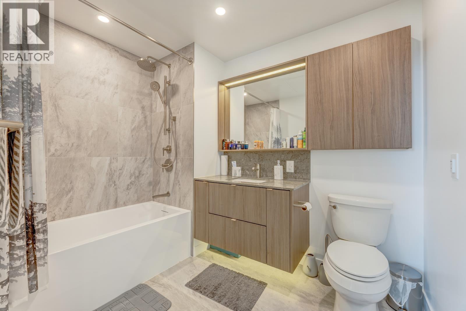 1406 626 Claremont Street, Coquitlam, British Columbia  V3J 0T1 - Photo 7 - R3114745