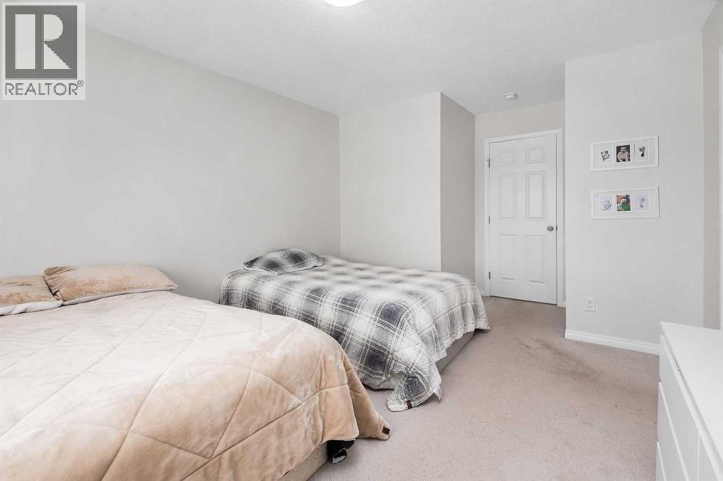 673 Hillcrest Road SW, Airdrie, Alberta  T4B 4C7 - Photo 23 - A2296509