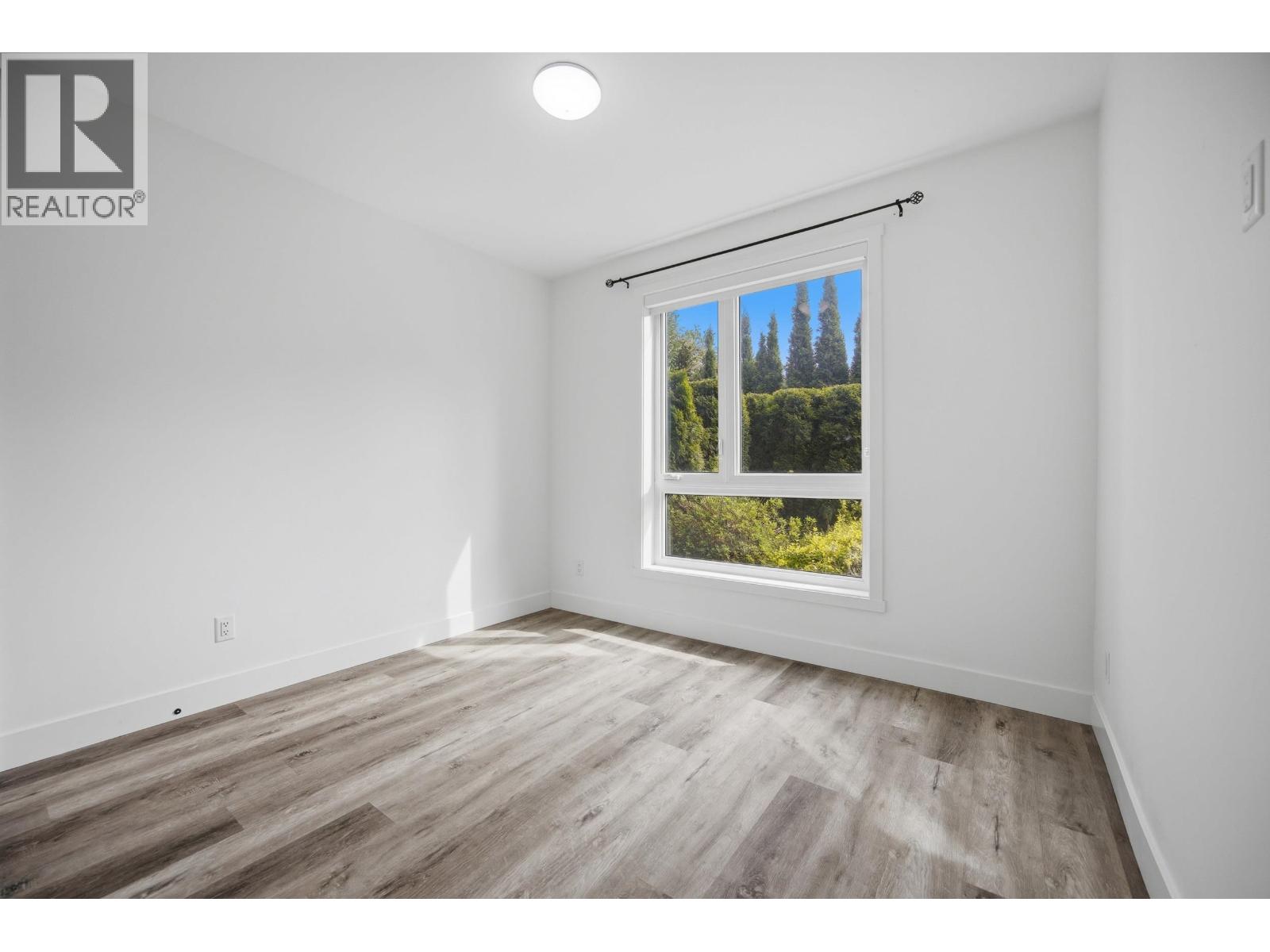 102 12320 222 Street, Maple Ridge, British Columbia  V2X 4K8 - Photo 5 - R3114692