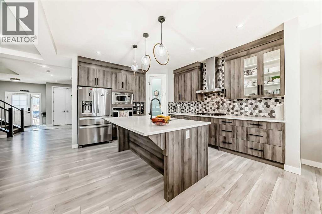 192 Bayview Street SW, Airdrie, Alberta  T4B 4G2 - Photo 3 - A2298057