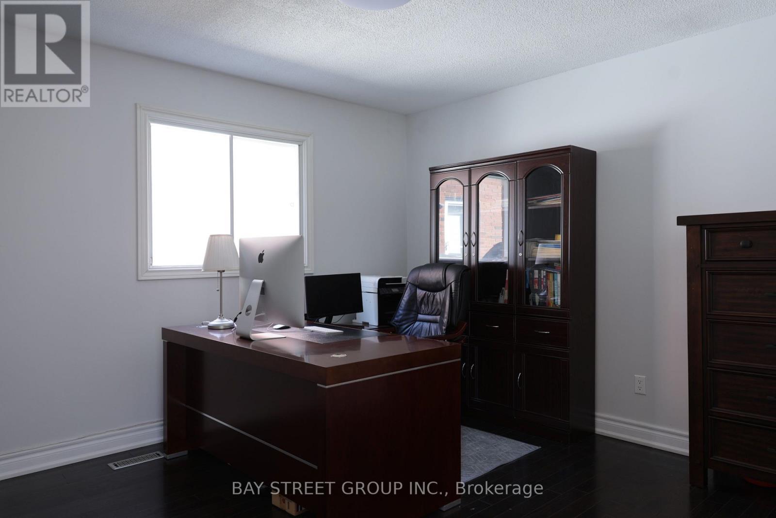 19 Delancey Crescent, Markham, Ontario  L3P 7C9 - Photo 5 - N13028382