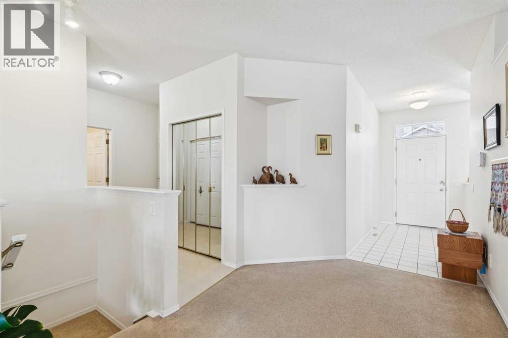 12 Signal Hill Lane SW, Calgary, Alberta  T3H 3N8 - Photo 21 - A2299943