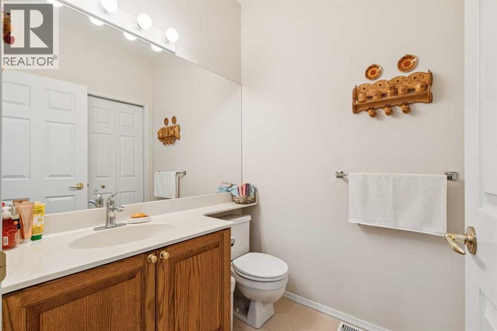 12 Signal Hill Lane SW, Calgary, Alberta  T3H 3N8 - Photo 22 - A2299943