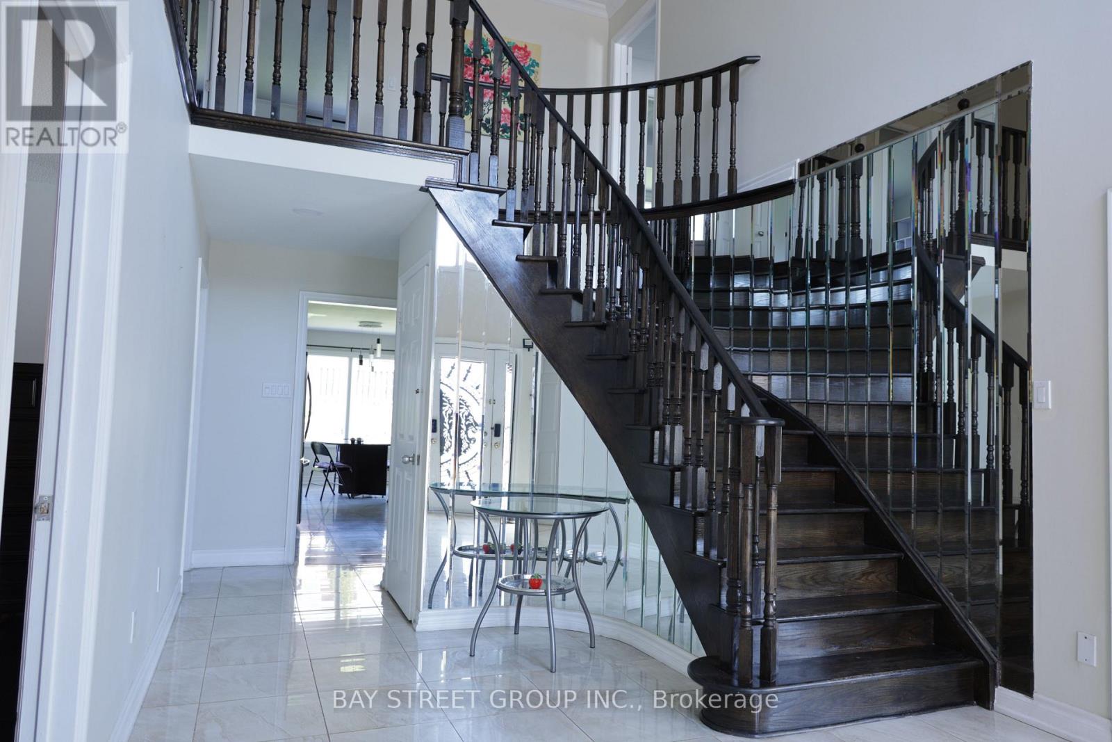 19 Delancey Crescent, Markham, Ontario  L3P 7C9 - Photo 4 - N13028382