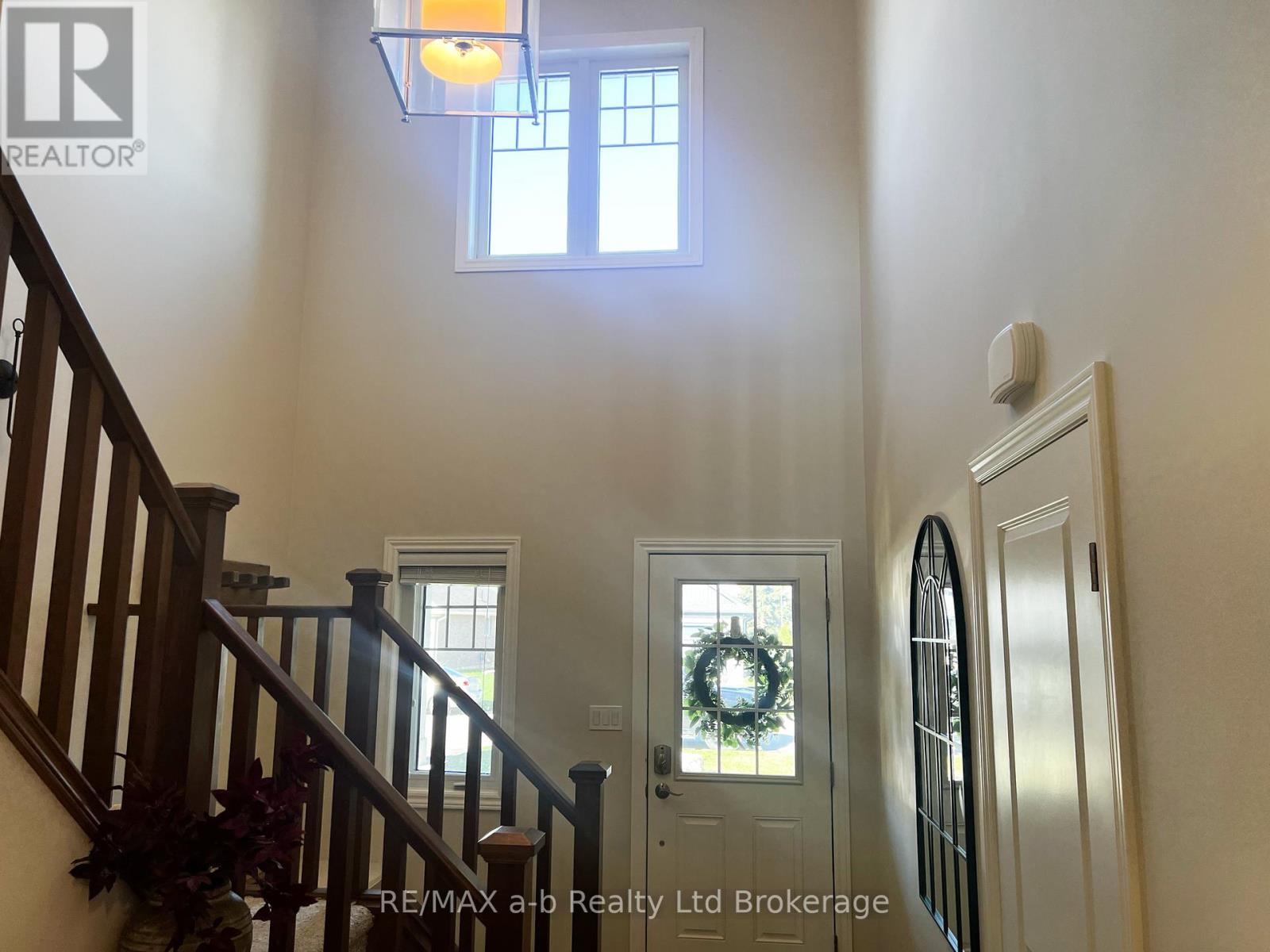 16 Nancy Court, Tillsonburg, Ontario  N4G 4G8 - Photo 12 - X13031722