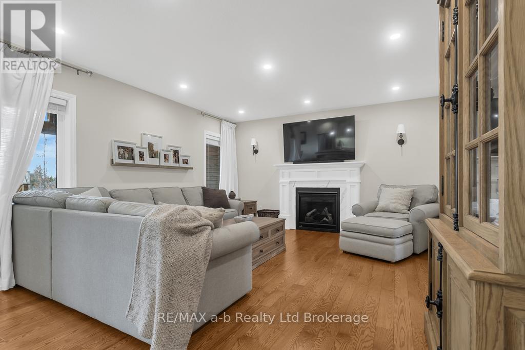 16 Nancy Court, Tillsonburg, Ontario  N4G 4G8 - Photo 22 - X13031722