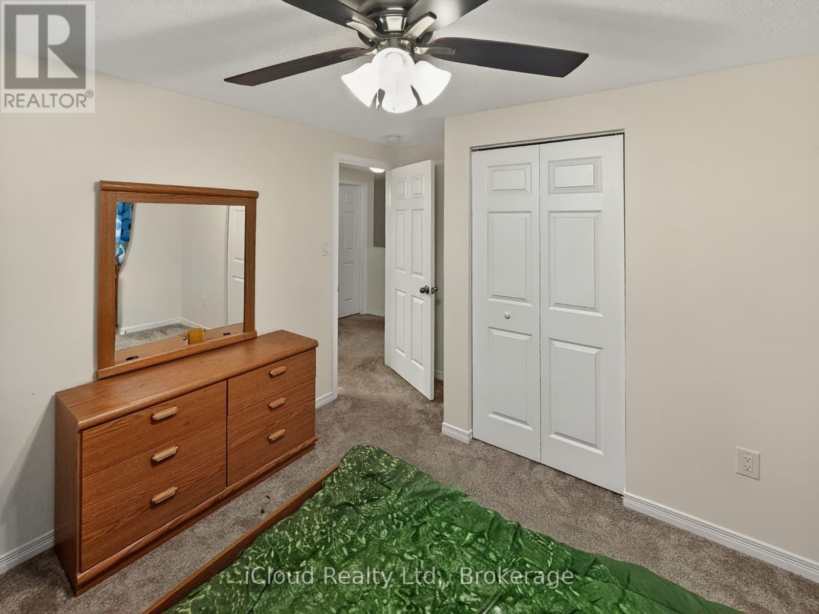 458 Misty Crescent, Kitchener, Ontario  N2B 3V6 - Photo 20 - X12993190