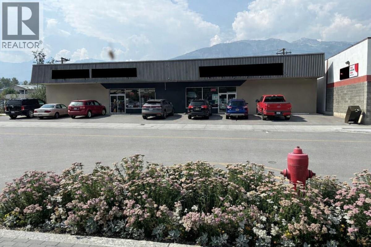 615 9th Avenue N Unit# A, Golden, British Columbia  V0A 1H0 - Photo 2 - 10384574