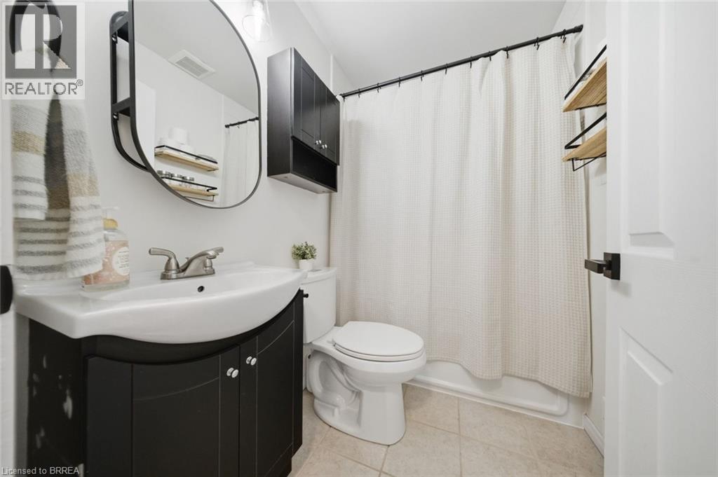 31 Willow Drive, Brantford, Ontario  N3R 2W5 - Photo 16 - 40820336