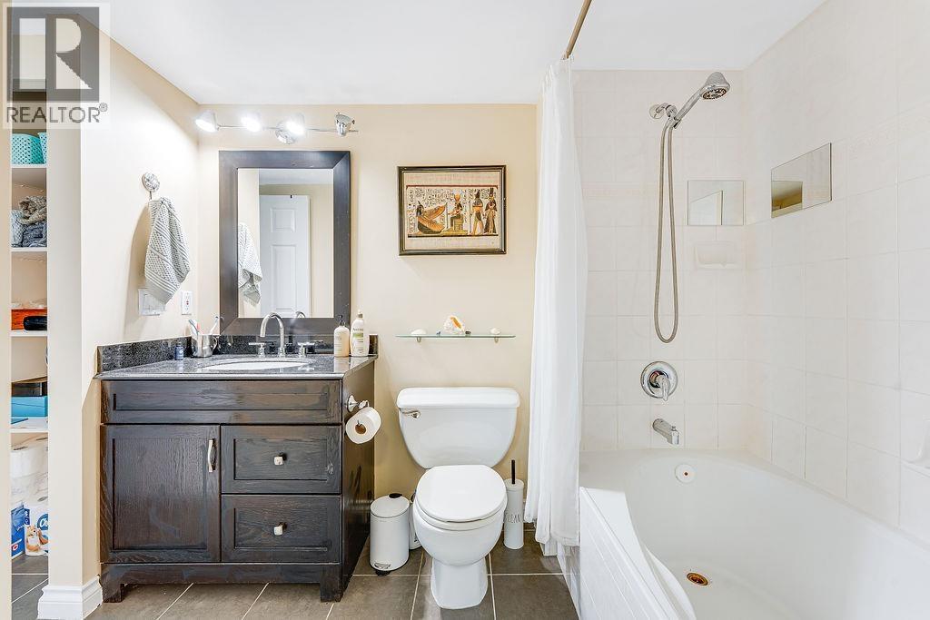 205 6860 Rumble Street, Burnaby, British Columbia  V5E 1A8 - Photo 16 - R3114903