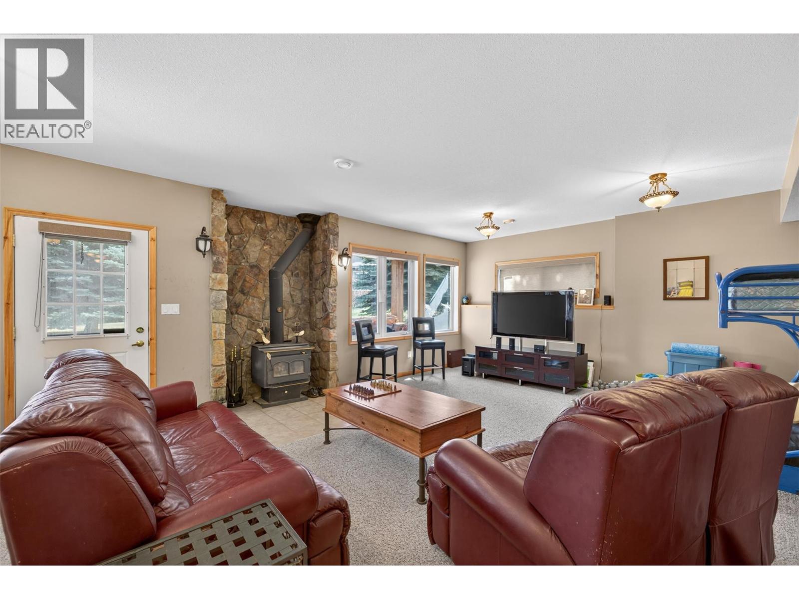 4484 Spruce Bay, Fairmont Hot Springs, British Columbia  V0B 1L2 - Photo 42 - 10384391