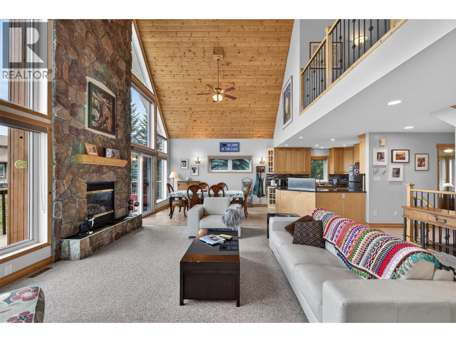 4484 Spruce Bay, Fairmont Hot Springs, British Columbia  V0B 1L2 - Photo 27 - 10384391