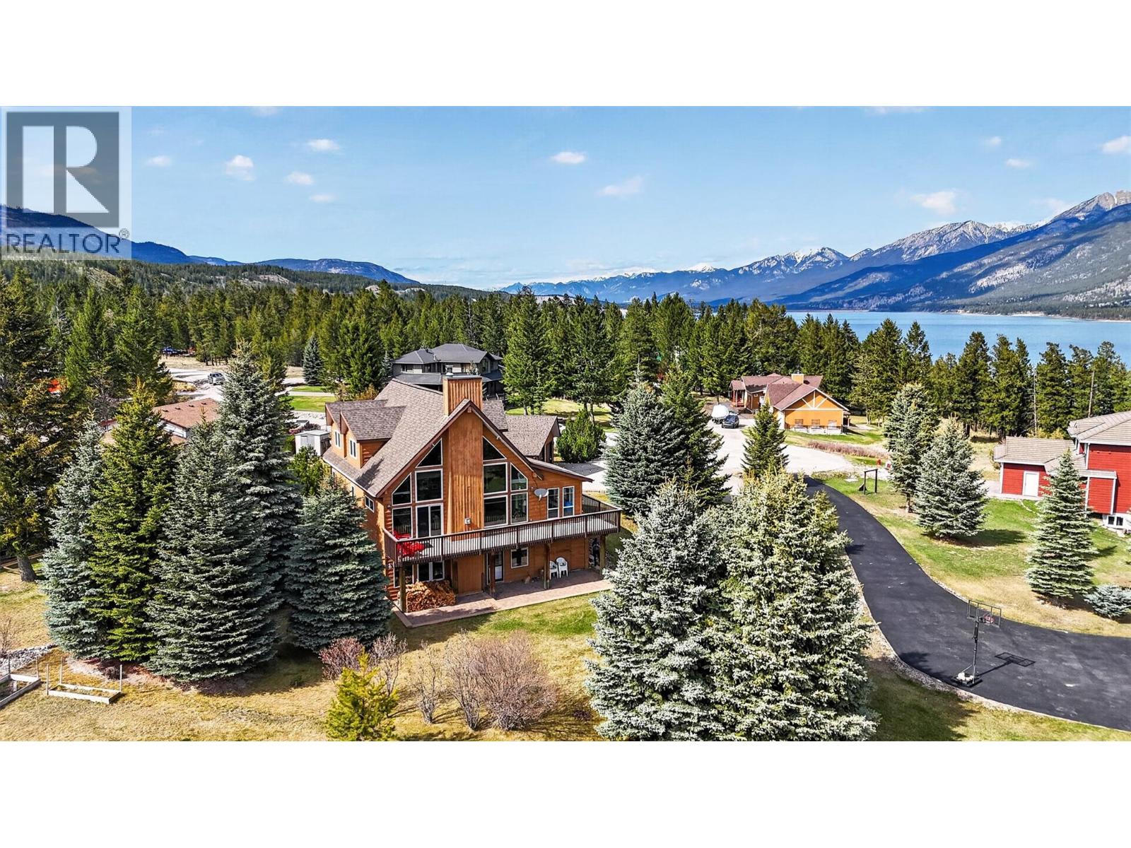 4484 Spruce Bay, Fairmont Hot Springs, British Columbia  V0B 1L2 - Photo 57 - 10384391