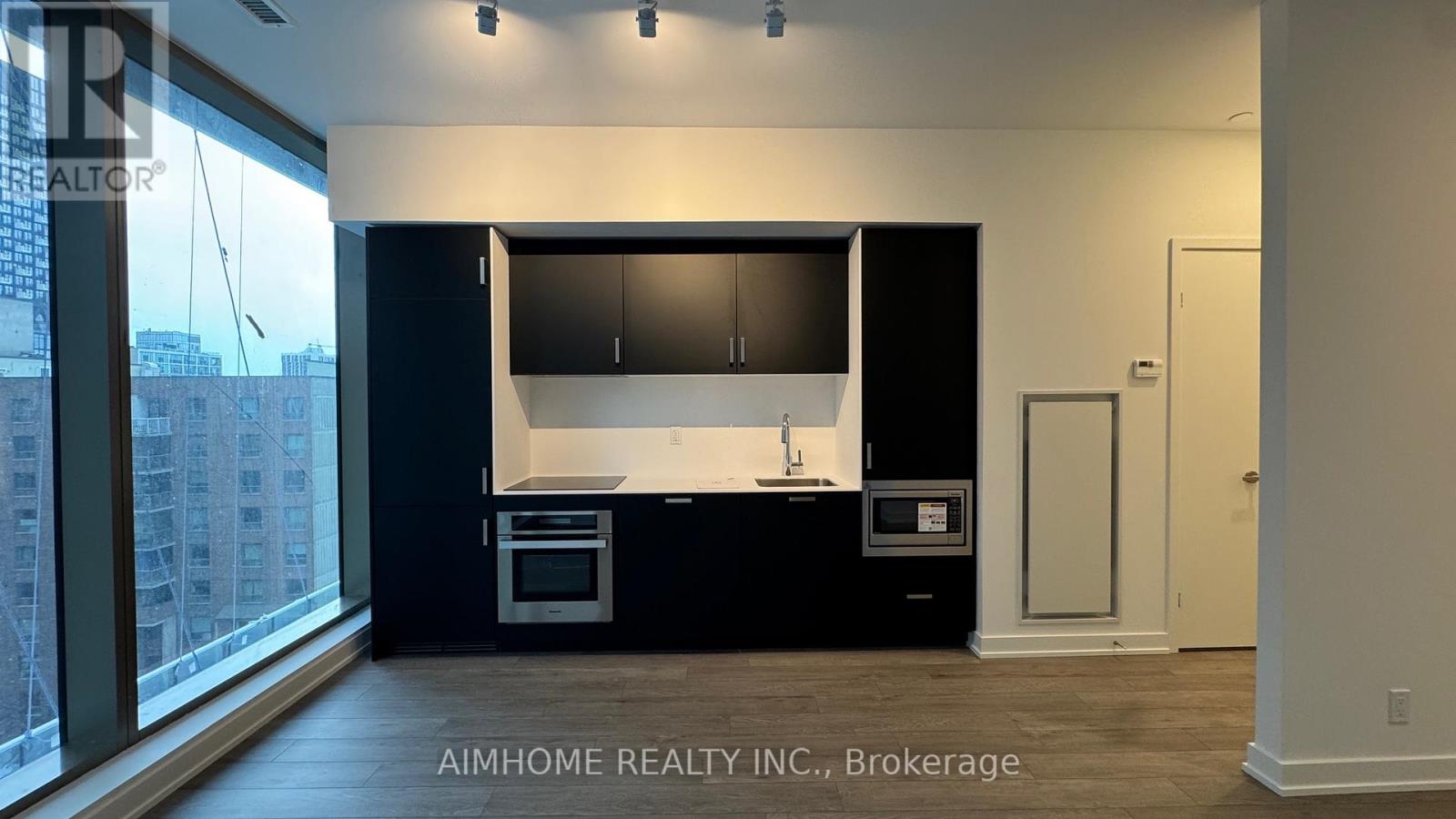 701 - 88 Queen Street E, Toronto, Ontario  M5C 0B6 - Photo 9 - C13033228