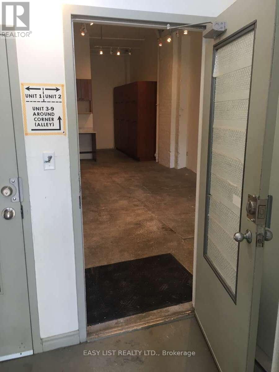 198 Walnut Avenue, Toronto, Ontario  M6J 2N6 - Photo 2 - C13033244