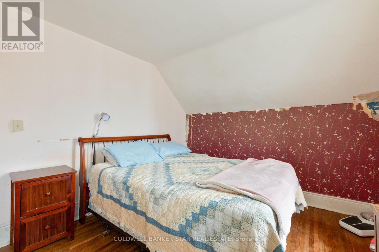 24 Hiawatha Street, St. Thomas, Ontario  N5P 2T2 - Photo 21 - X12961512