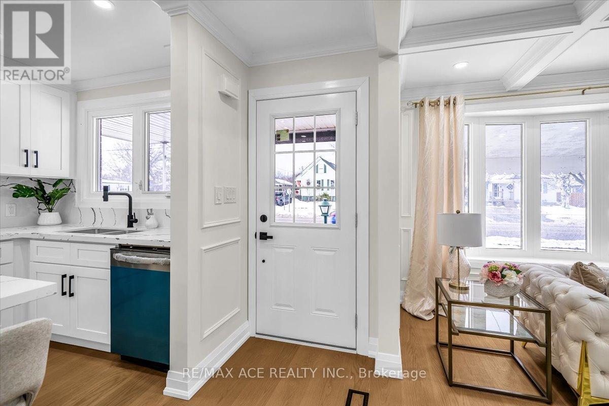 Main - 265 Gibbons Street, Oshawa, Ontario  L1K 0J4 - Photo 4 - E13033218