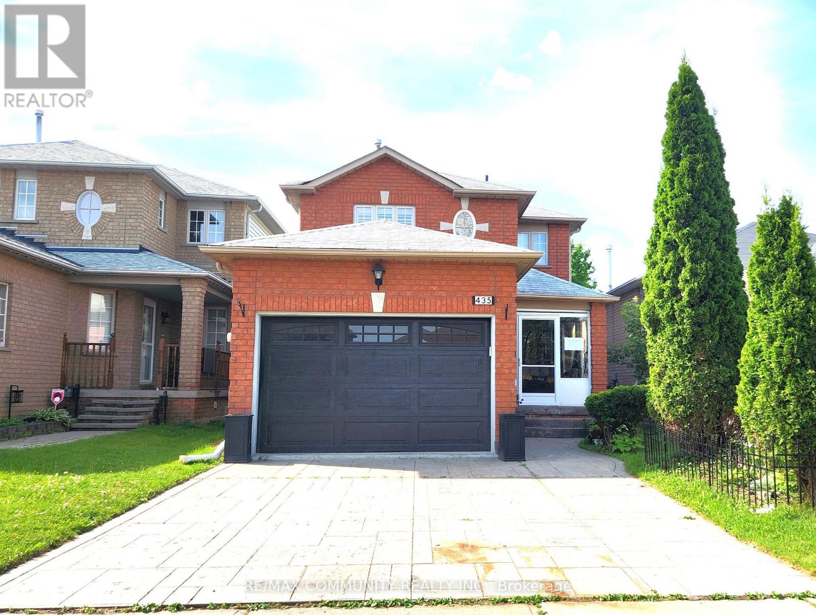 LOWER - 435 STONEGATE AVENUE, Oshawa, Ontario