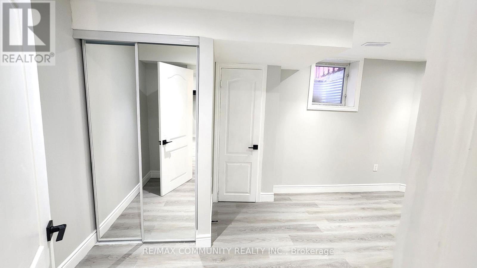 Lower - 435 Stonegate Avenue, Oshawa, Ontario  L1K 2L7 - Photo 10 - E13033234