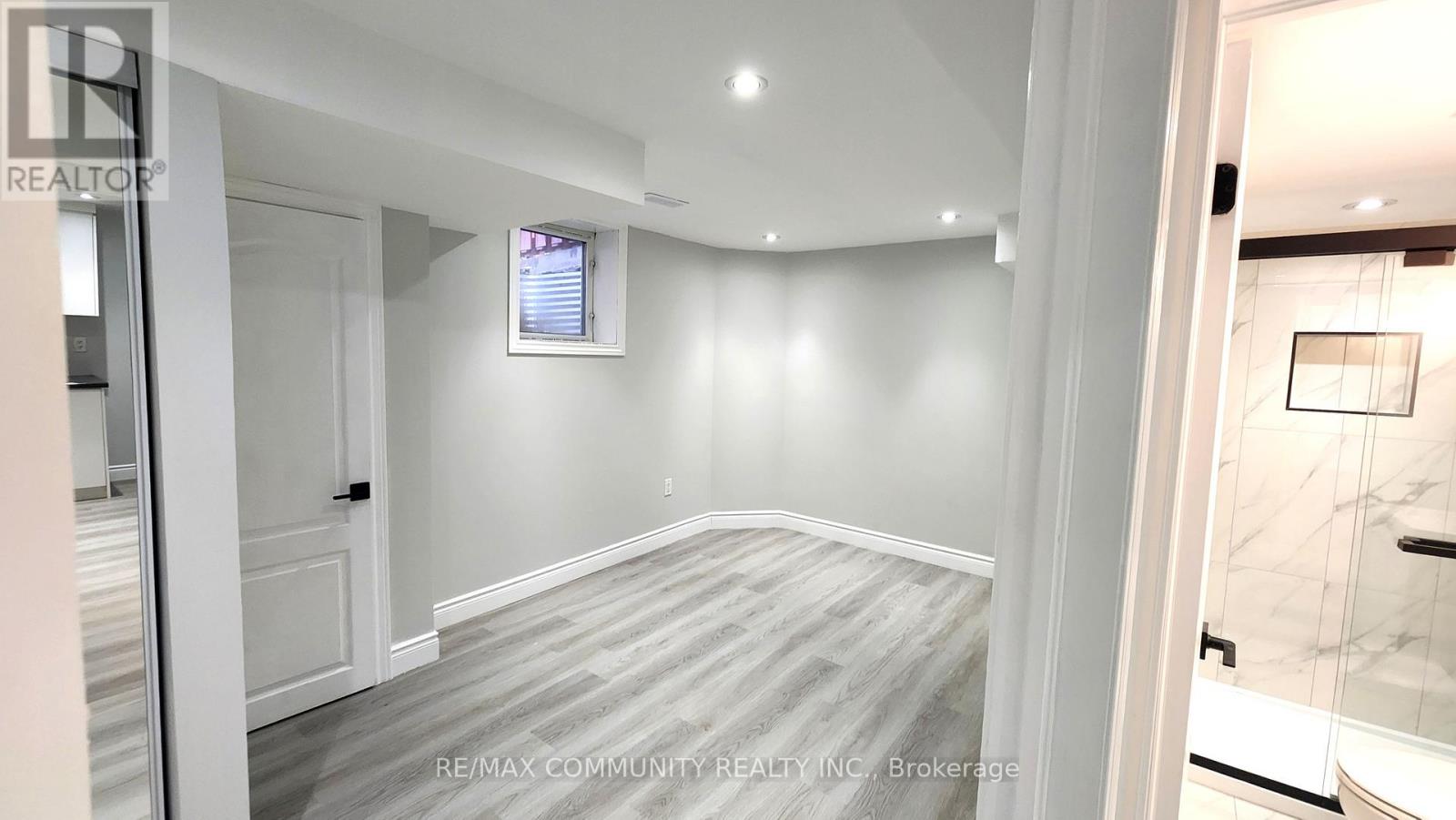 Lower - 435 Stonegate Avenue, Oshawa, Ontario  L1K 2L7 - Photo 8 - E13033234