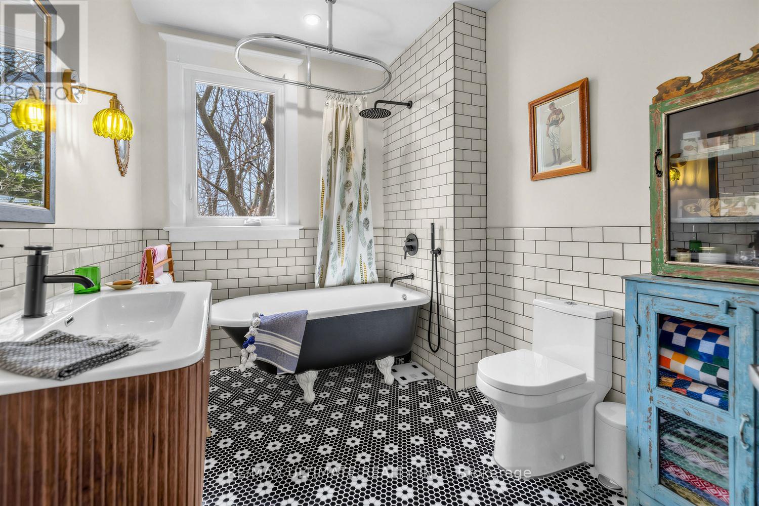 18 Blantyre Avenue, Toronto (Birchcliffe-Cliffside), Ontario  M1N 2R4 - Photo 33 - E13033242