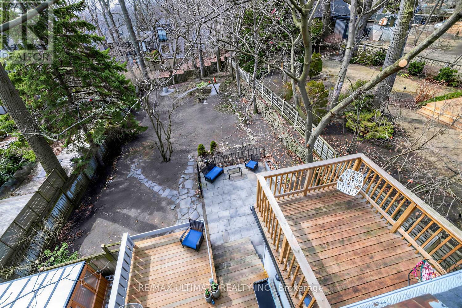 18 Blantyre Avenue, Toronto (Birchcliffe-Cliffside), Ontario  M1N 2R4 - Photo 37 - E13033242