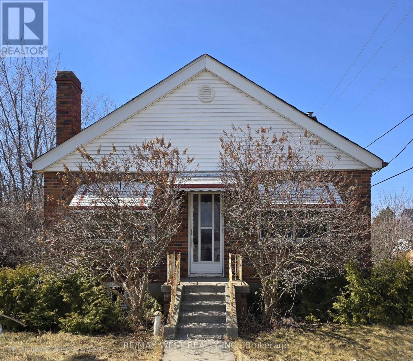 544 PHARMACY AVENUE, toronto (clairlea-birchmount), Ontario