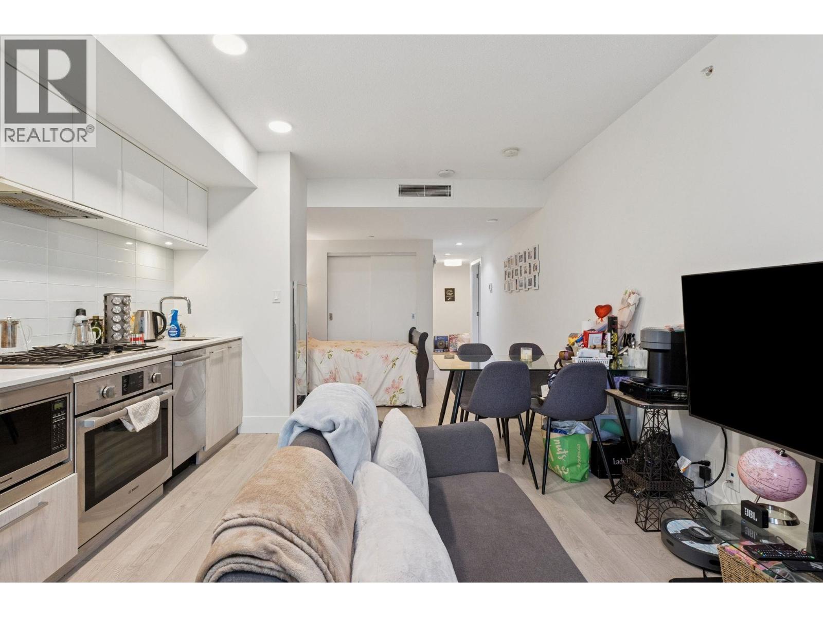 707 680 Seylynn Crescent, North Vancouver, British Columbia  V7J 0B5 - Photo 12 - R3114912