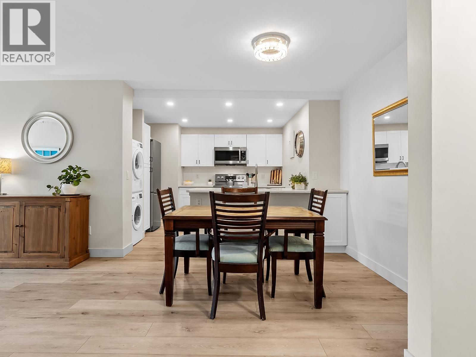 205 2445 W 3rd Avenue, Vancouver, British Columbia  V6K 4K6 - Photo 14 - R3114914