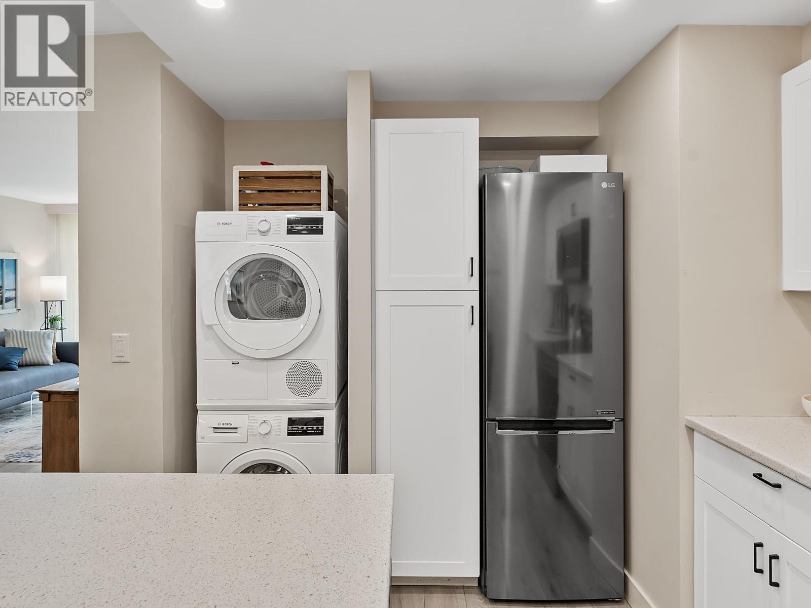 205 2445 W 3rd Avenue, Vancouver, British Columbia  V6K 4K6 - Photo 29 - R3114914