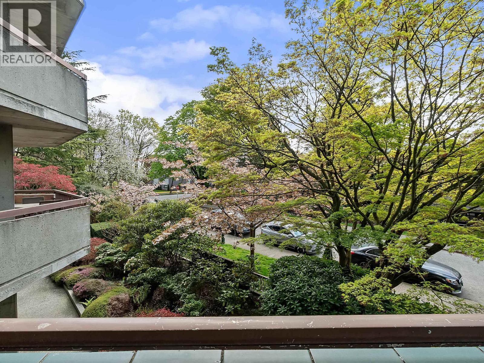 205 2445 W 3rd Avenue, Vancouver, British Columbia  V6K 4K6 - Photo 32 - R3114914