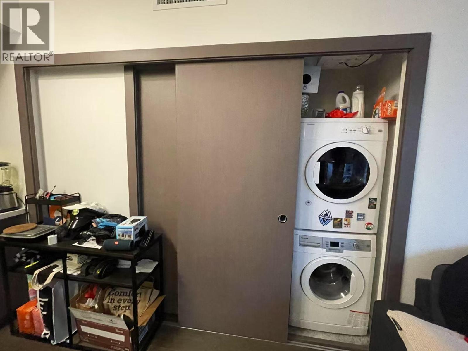 1817 68 Smithe Street, Vancouver, British Columbia  V6B 0P4 - Photo 5 - R3114917