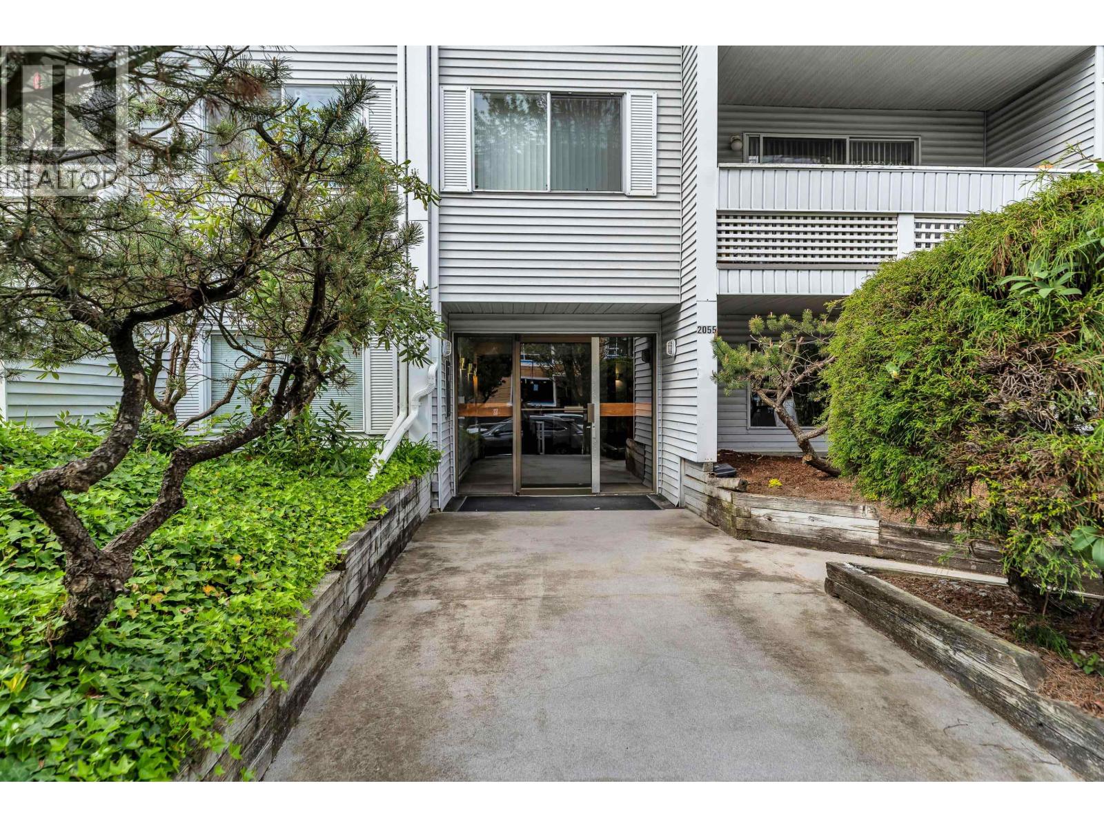 311 2055 Suffolk Avenue, Port Coquitlam, British Columbia  V3B 1H4 - Photo 2 - R3114920