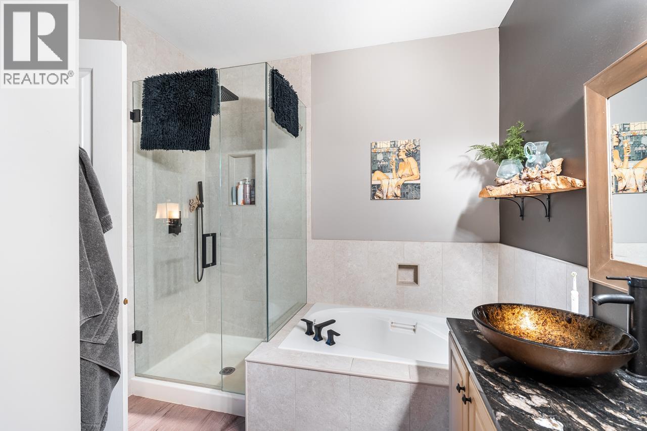 116 1465 Parkway Boulevard, Coquitlam, British Columbia  V3E 3E6 - Photo 22 - R3114932