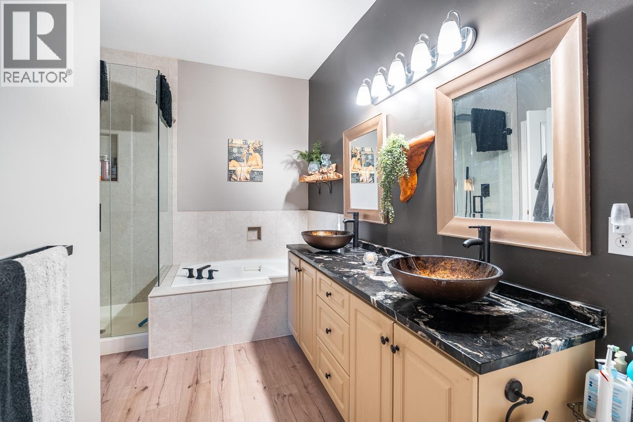 116 1465 Parkway Boulevard, Coquitlam, British Columbia  V3E 3E6 - Photo 23 - R3114932