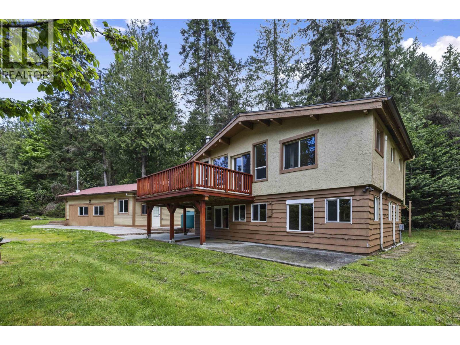 255 RICARDO ROAD, Gabriola Island, British Columbia