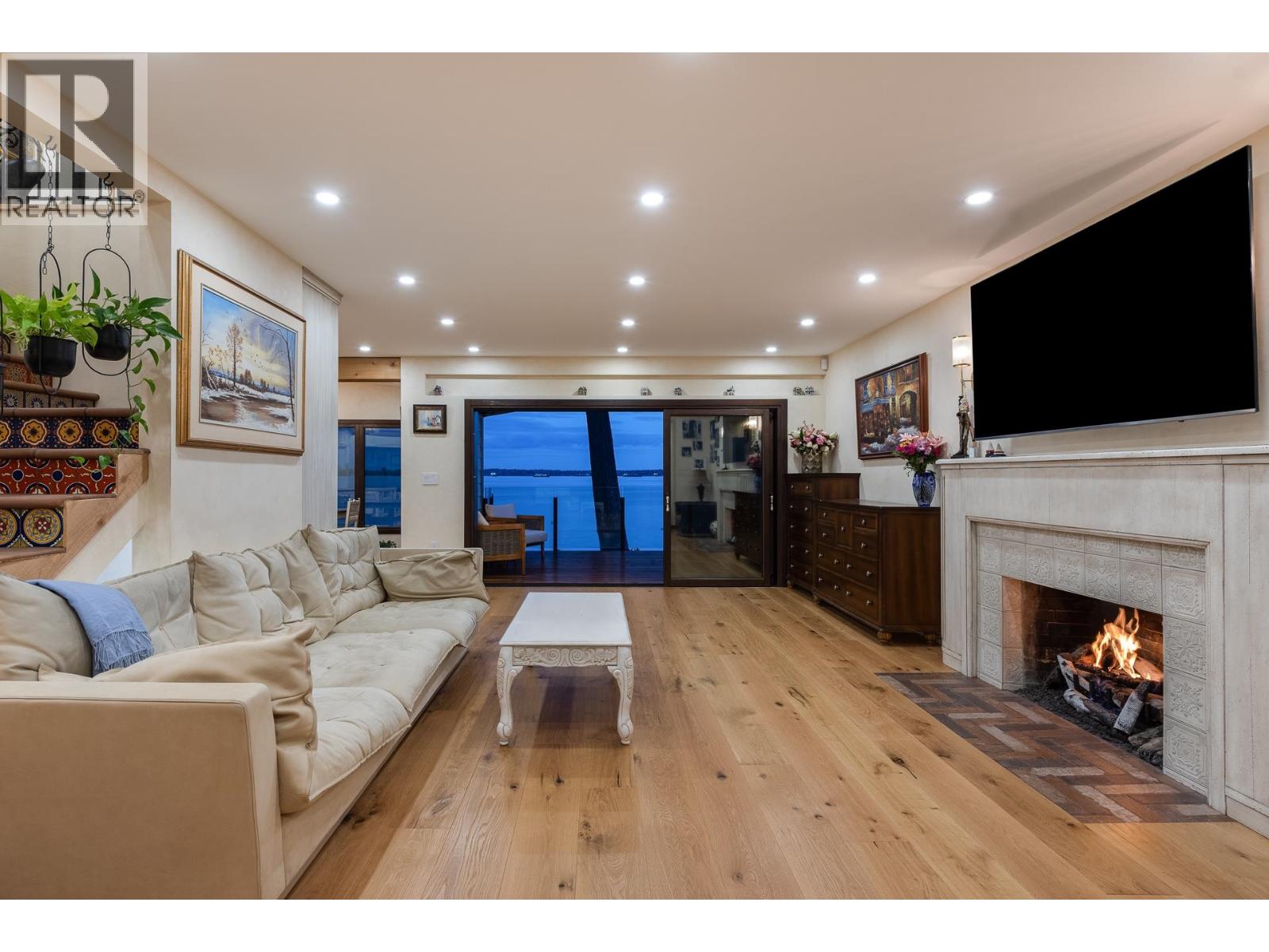 3298 Radcliffe Avenue, West Vancouver, British Columbia  V7V 1G6 - Photo 5 - R3114958