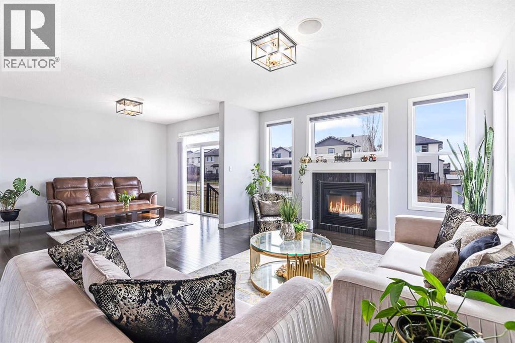 66 Skyview Point Rise Ne, Calgary, Alberta  T3N 1B6 - Photo 8 - A2303559