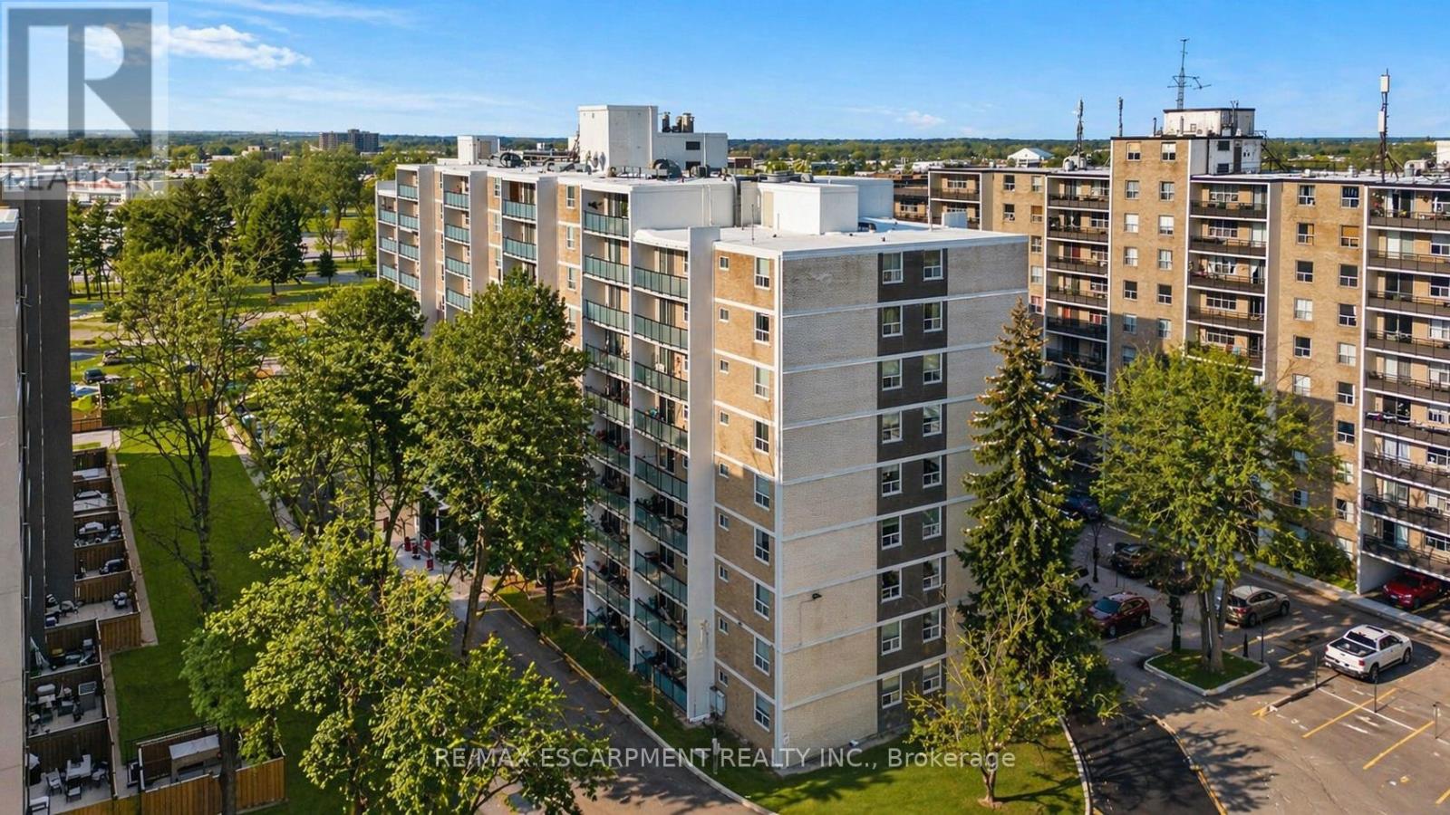 1004 - 359 Geneva Street, St. Catharines, Ontario  L2N 2G5 - Photo 4 - X12729214