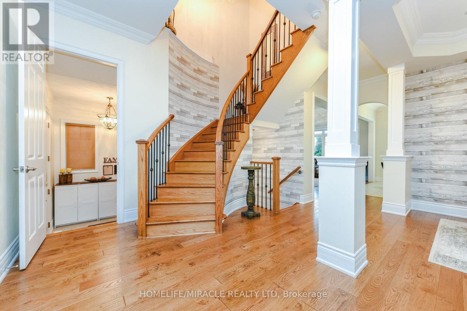 37 Venkata Drive, Vaughan, Ontario  L4H 3X9 - Photo 17 - N13033216