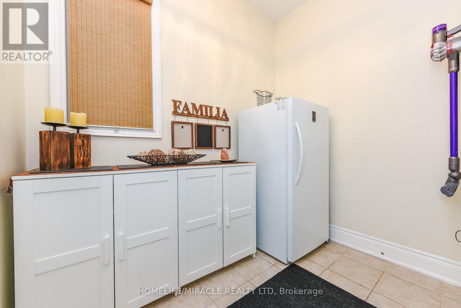 37 Venkata Drive, Vaughan, Ontario  L4H 3X9 - Photo 21 - N13033216