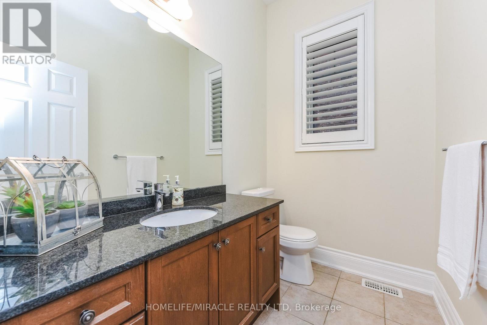 37 Venkata Drive, Vaughan, Ontario  L4H 3X9 - Photo 22 - N13033216