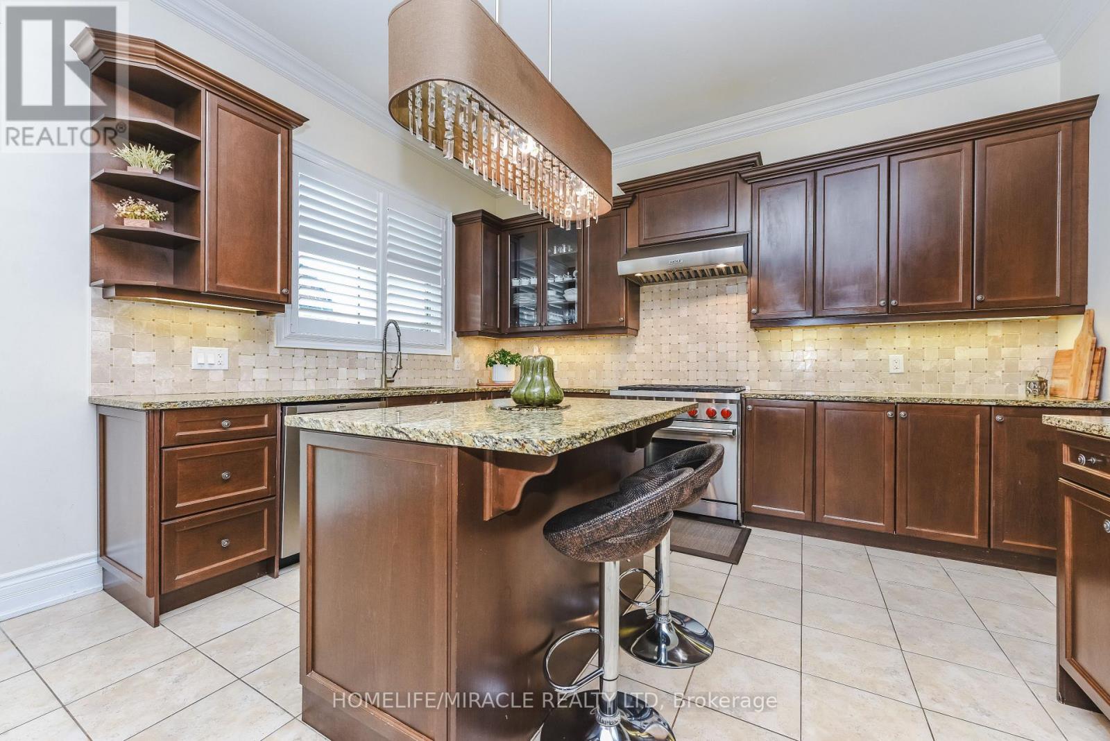 37 Venkata Drive, Vaughan, Ontario  L4H 3X9 - Photo 36 - N13033216