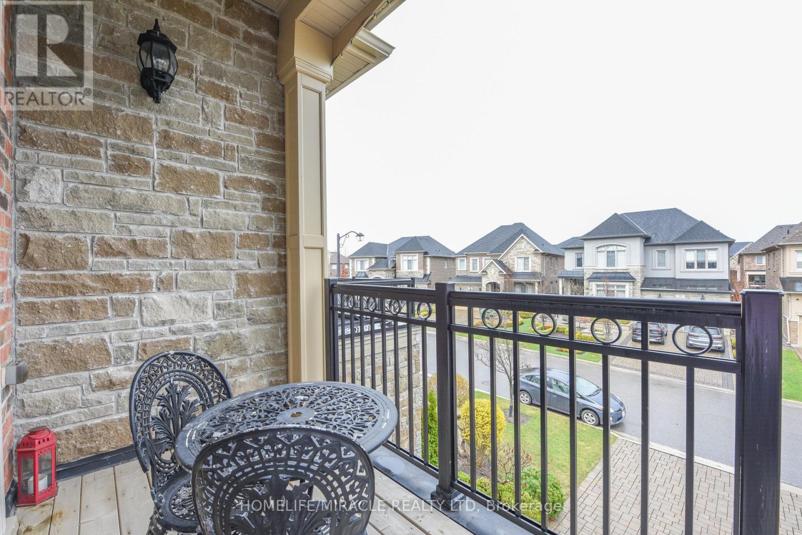 37 Venkata Drive, Vaughan, Ontario  L4H 3X9 - Photo 45 - N13033216