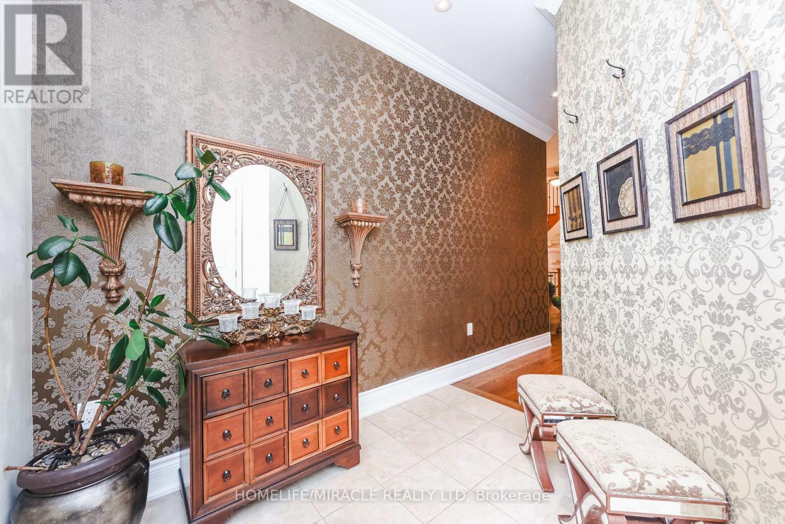 37 Venkata Drive, Vaughan, Ontario  L4H 3X9 - Photo 7 - N13033216