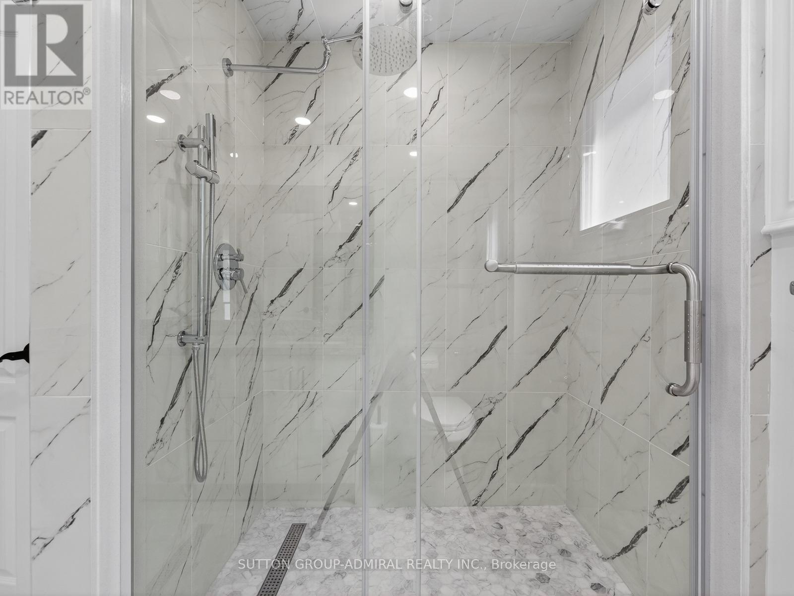 408 Andrew Street, Newmarket (Central Newmarket), Ontario  L3Y 1H4 - Photo 15 - N13033260