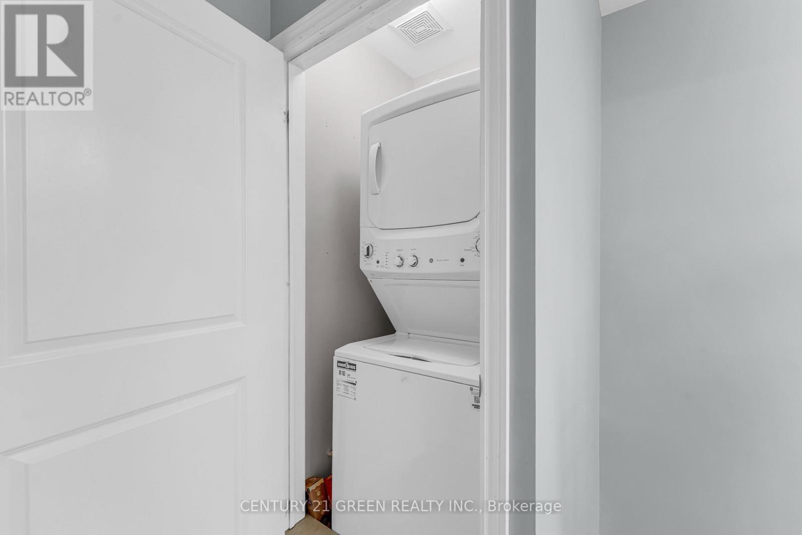 32 Battalion Road, Brampton, Ontario  L7A 4B6 - Photo 27 - W13033224